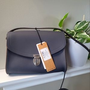 Cambridge Satchel Company, medium leather, cross body w/fixed handle bag.